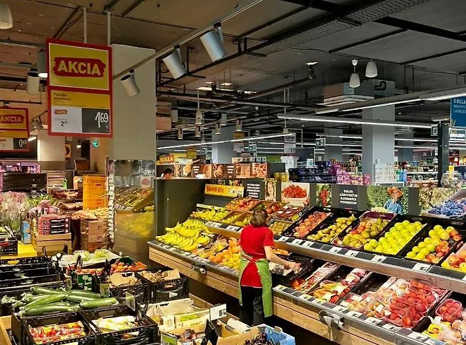 Butique In The Center *