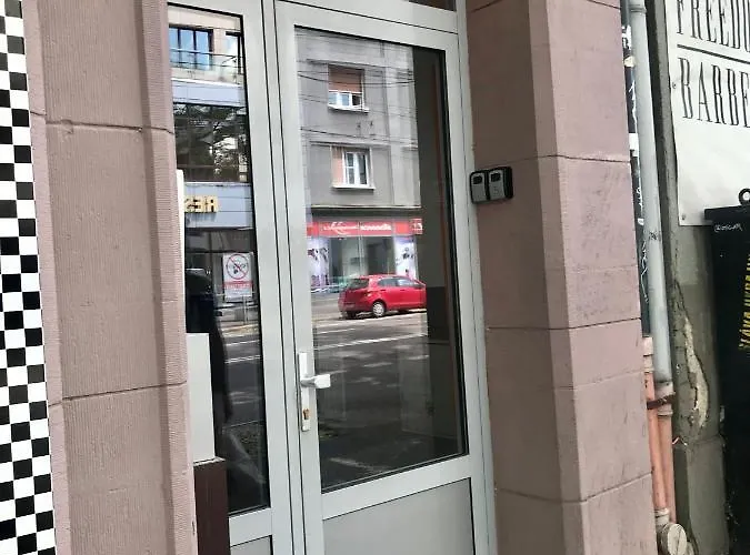 Butique In The Center شقة